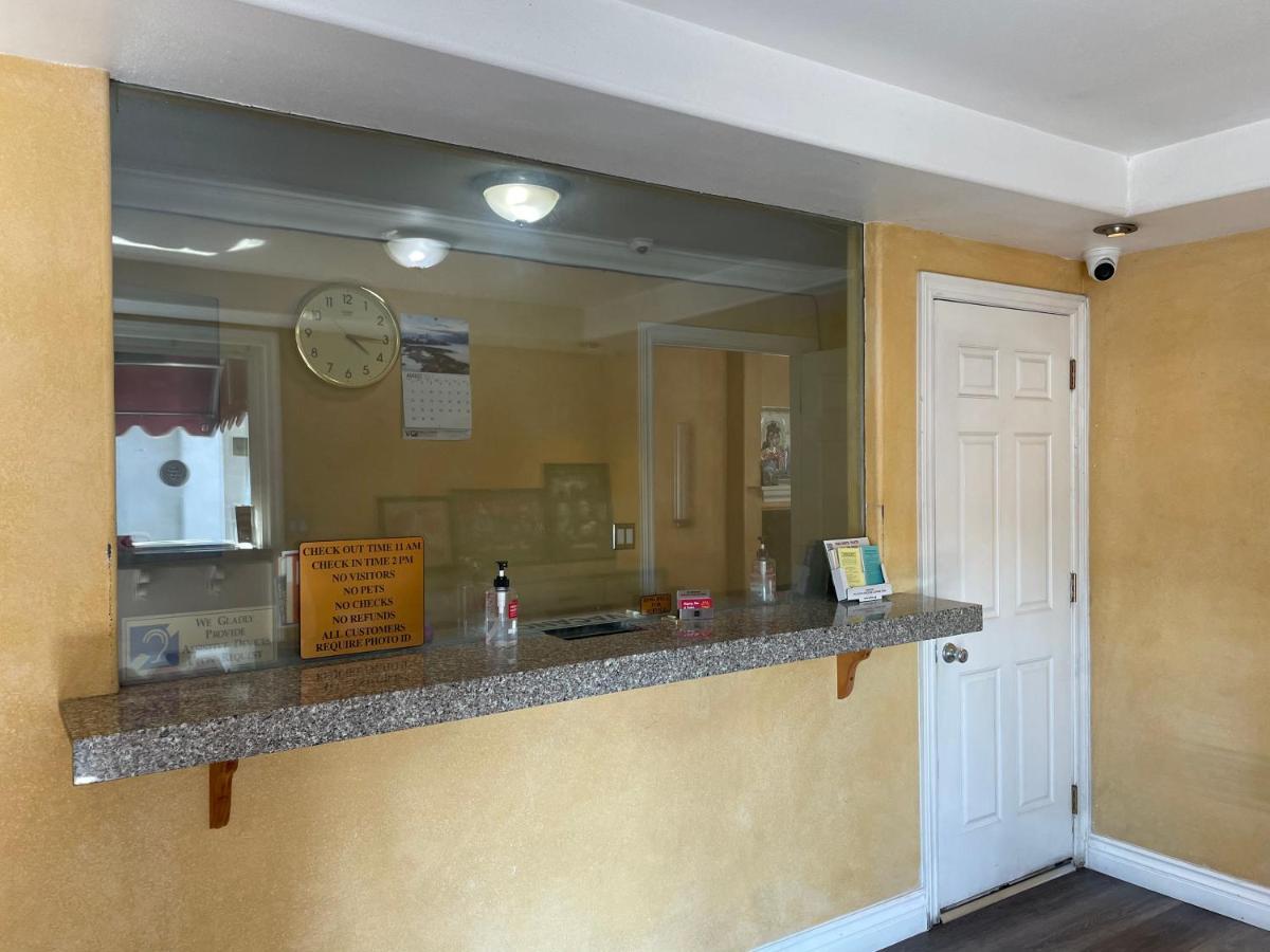 Legacy Inn & Suites Anaheim Dış mekan fotoğraf